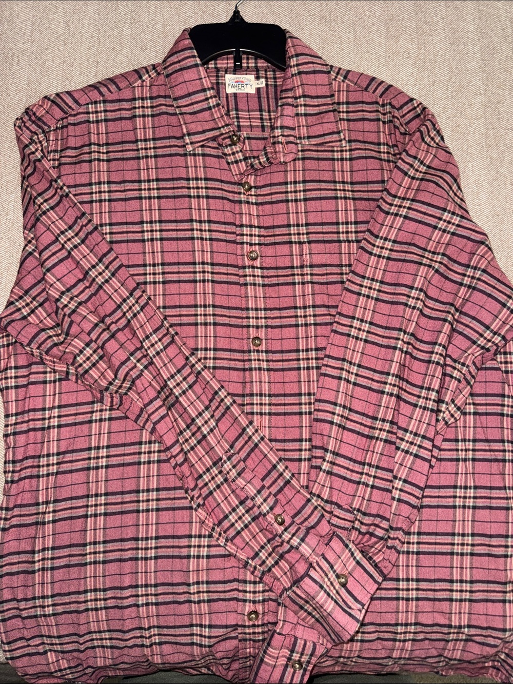 Faherty Button up bundle - Picture 4 of 7